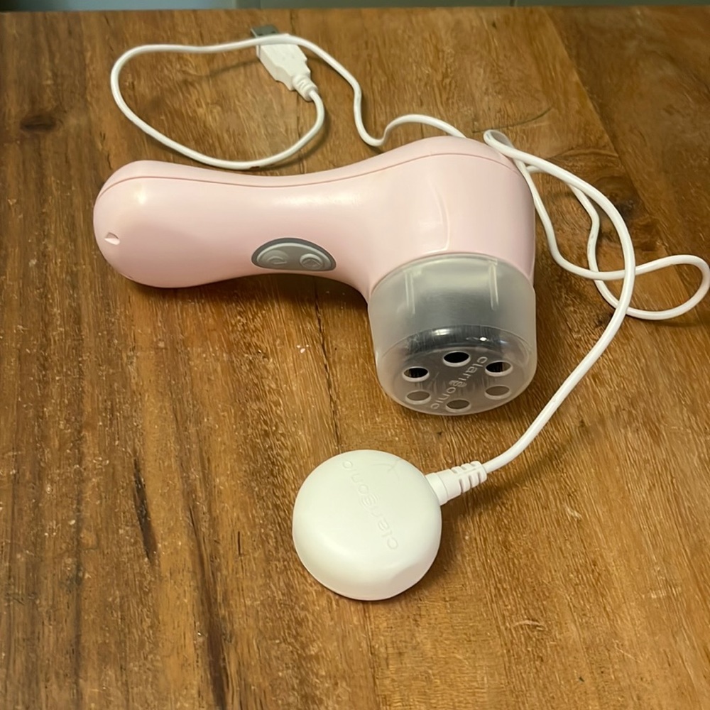 Clarasonic Mia with Makeup Brush
